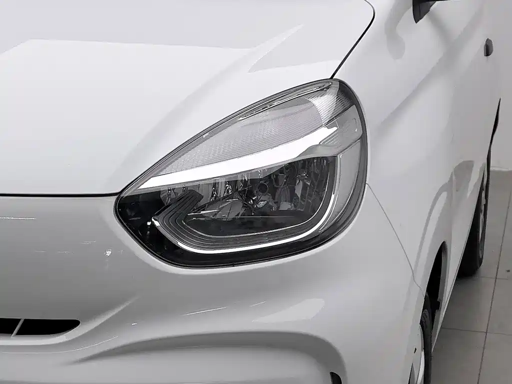 Roewe Clever — миниатюра 7