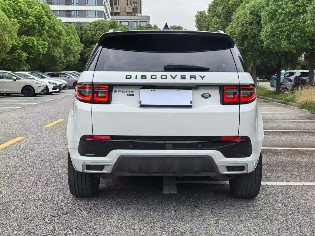 Land Rover Discovery Sport 2022 249PS R-Dynamic S 5 мест