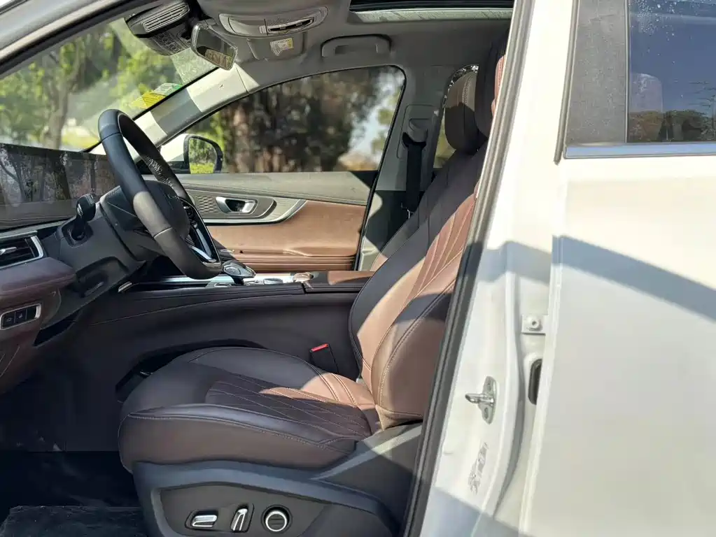 Chery Tiggo 8 PRO — миниатюра 5