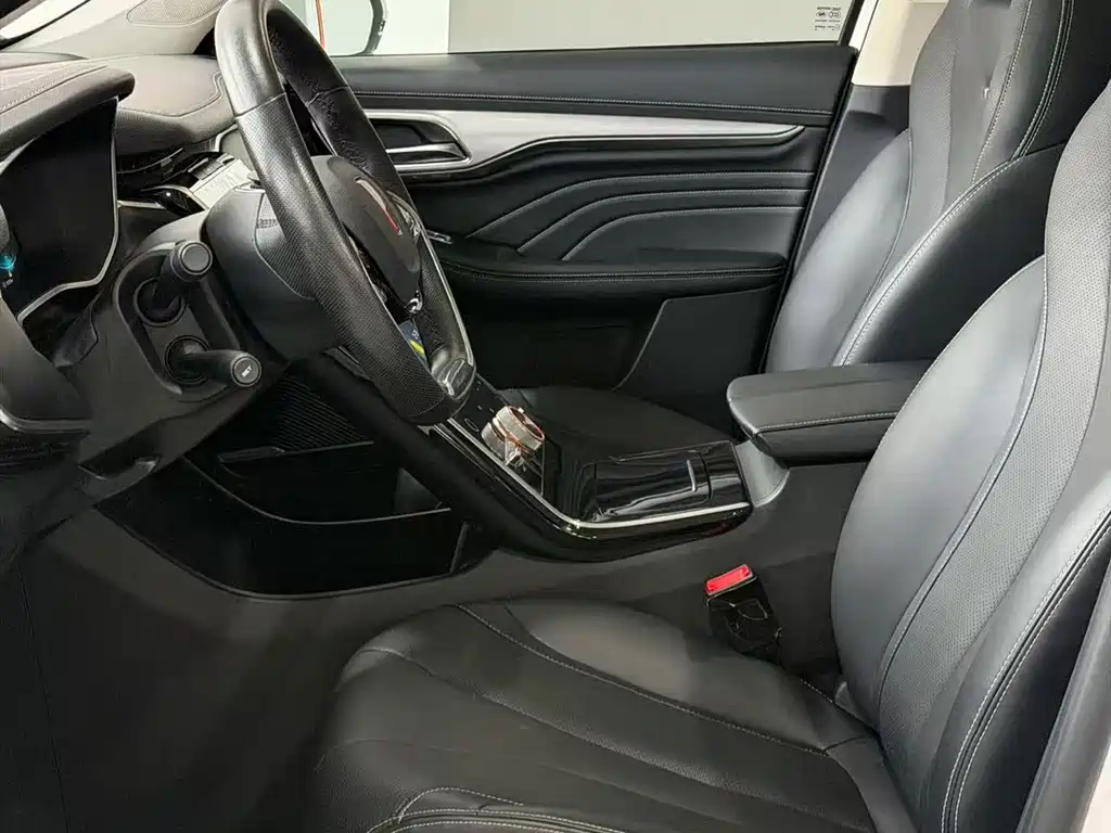Roewe MARVEL X — миниатюра 8
