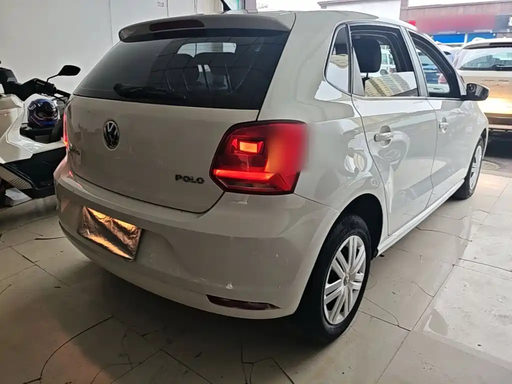 Volkswagen Polo — миниатюра 7