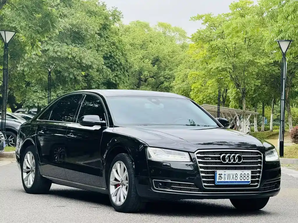 Audi A8 — миниатюра 3
