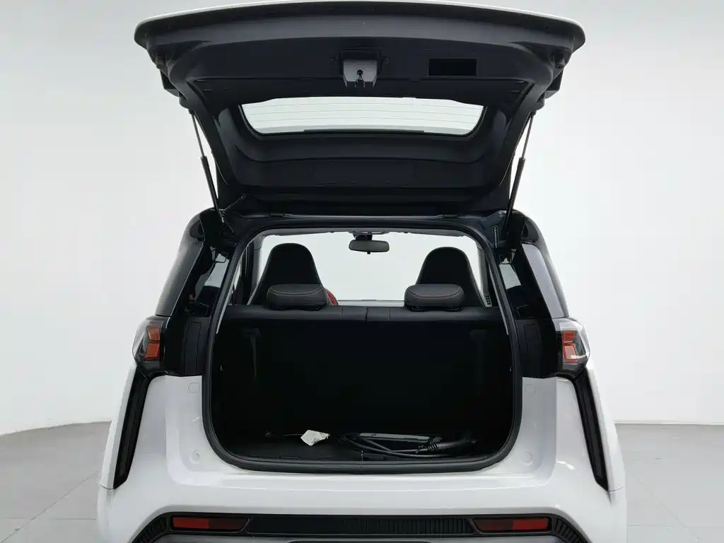 Chery New Energy Wujie Pro — миниатюра 16