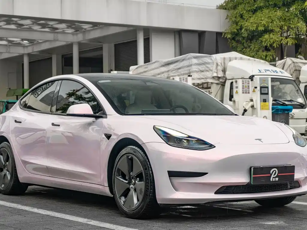 Tesla Model 3 2023