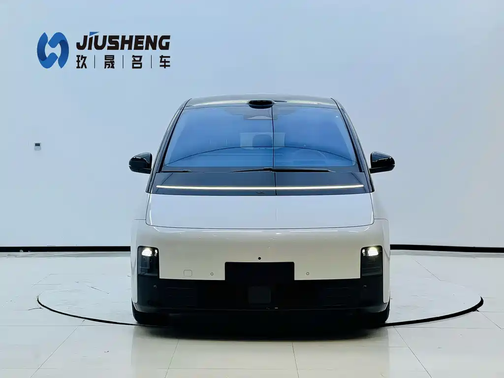 Li Auto MEGA 2025 Home