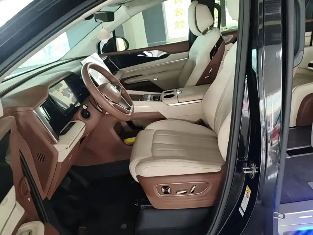 BYD Xia — миниатюра 15