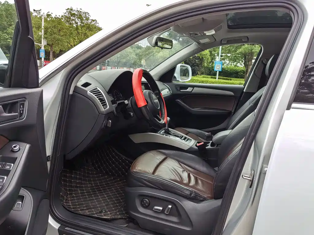 Audi Q5 40 TFSI Progressive Type, фото 13