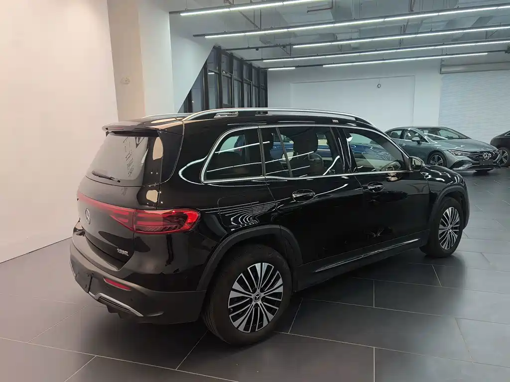 Mercedes-Benz EQB — миниатюра 4