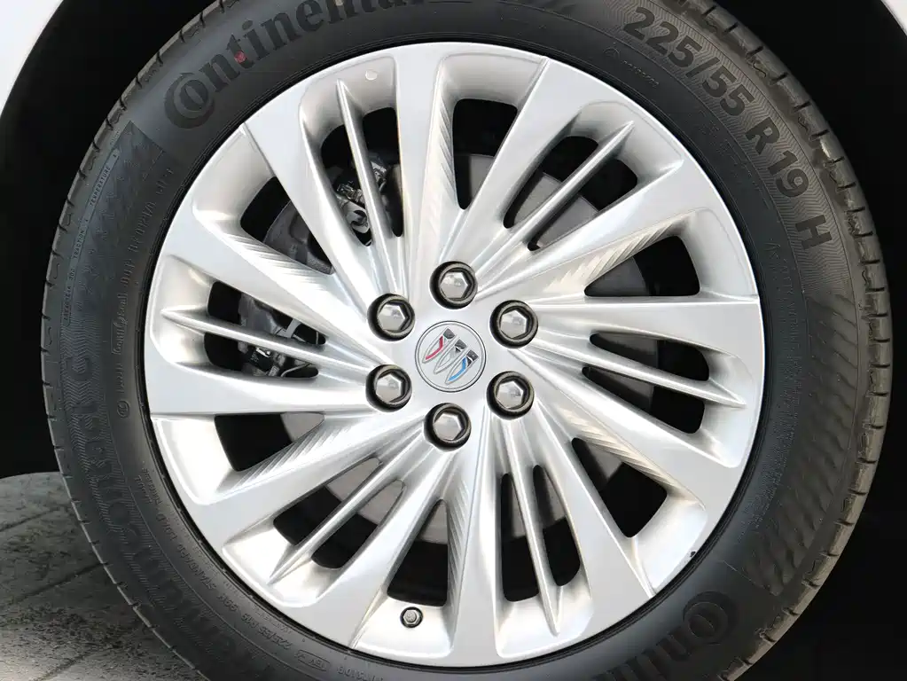 Buick Century — миниатюра 30
