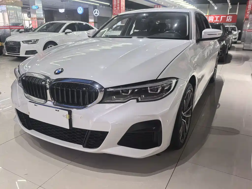 BMW 3 Series 2021