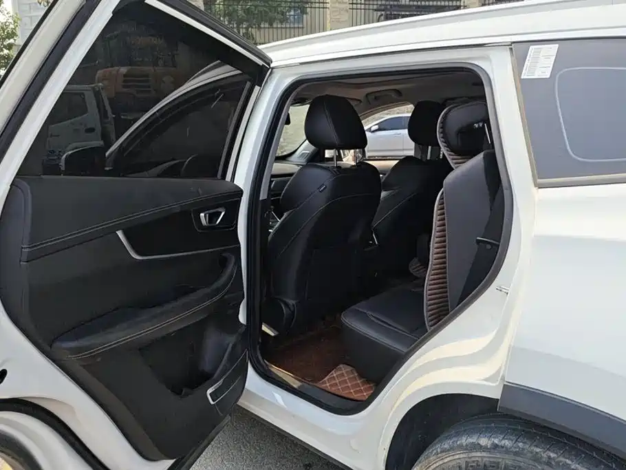 Chery Tiggo 8 — миниатюра 11