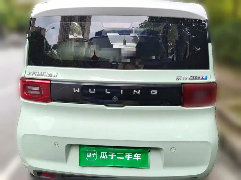 Wuling MINIEV — миниатюра 5
