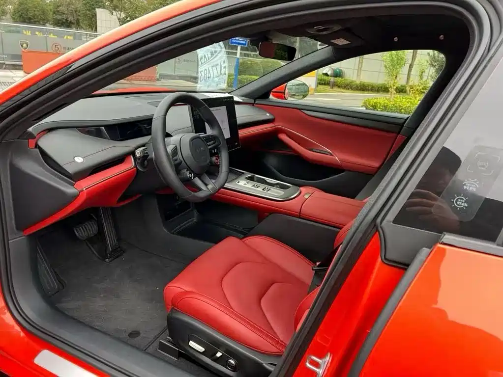 XIAOMI CAR XIAOMI SU7