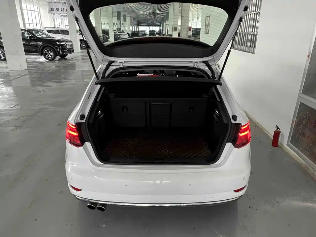 Audi A3 — миниатюра 16