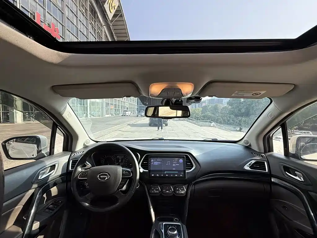 GAC TRUMPCHI GS4 NEW ENERGY