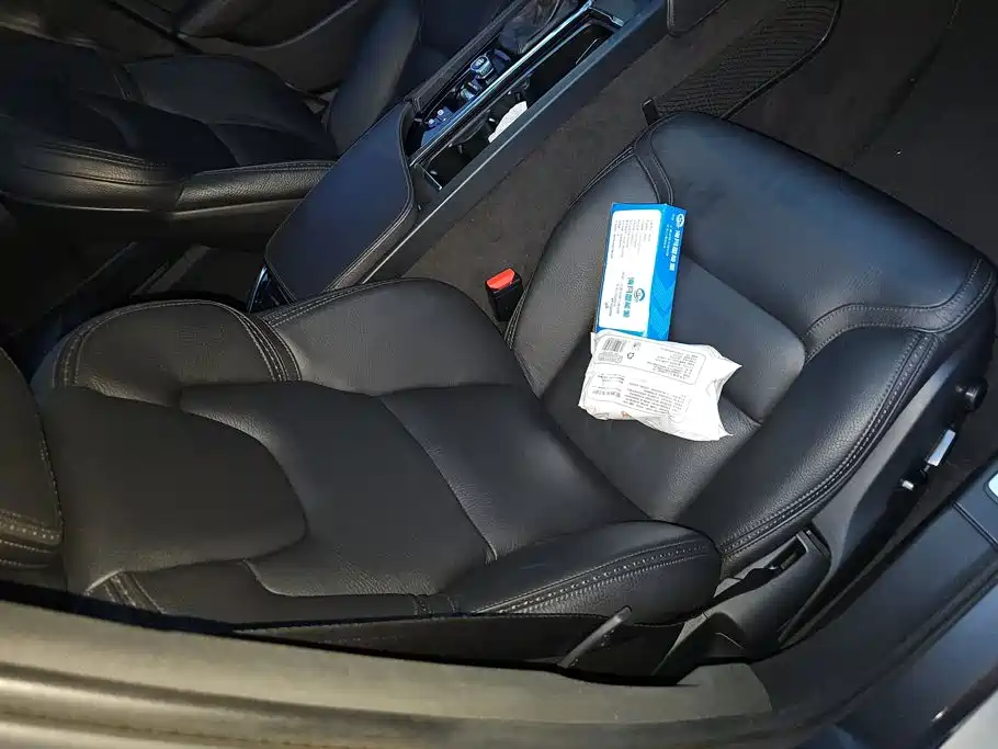Volvo V90 — миниатюра 8