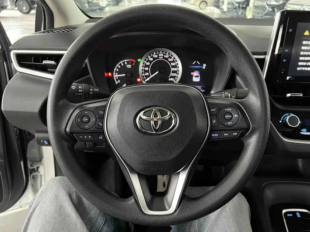 Toyota Corolla — миниатюра 10