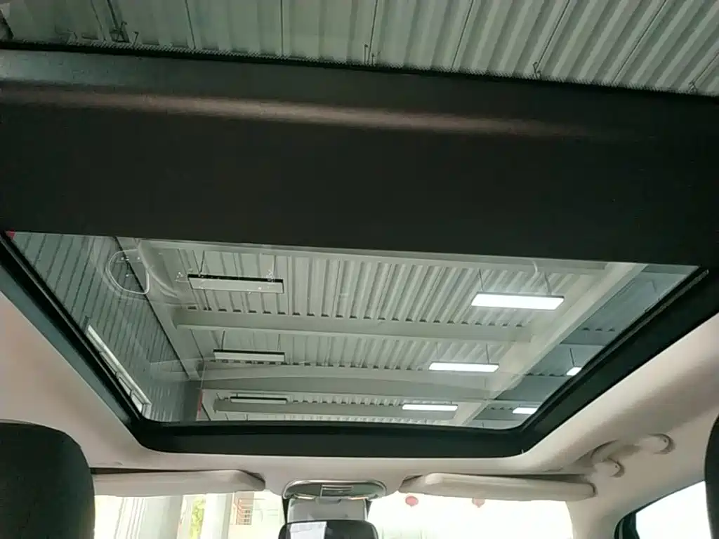 Jeep Renegade — миниатюра 18