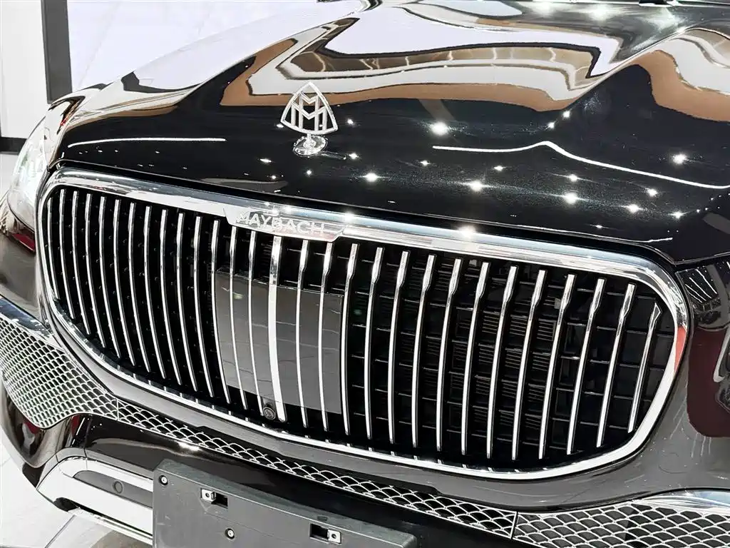 MERCEDES-BENZ MAYBACH GLS