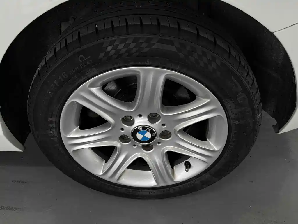 BMW 1 Series (Import) — миниатюра 12
