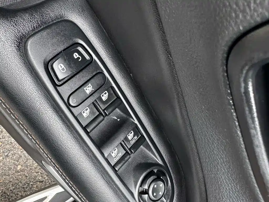 Jeep Compass — миниатюра 16