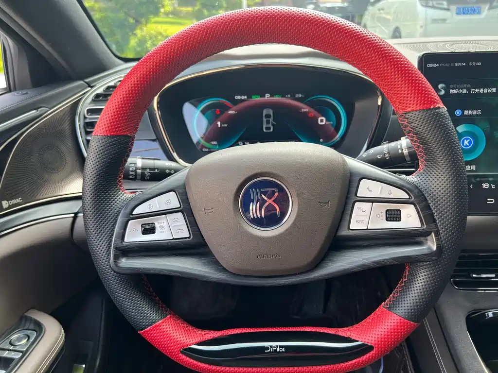 BYD Han — миниатюра 18