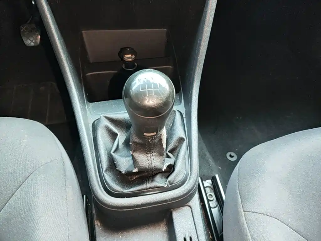 Volkswagen Santana — миниатюра 14