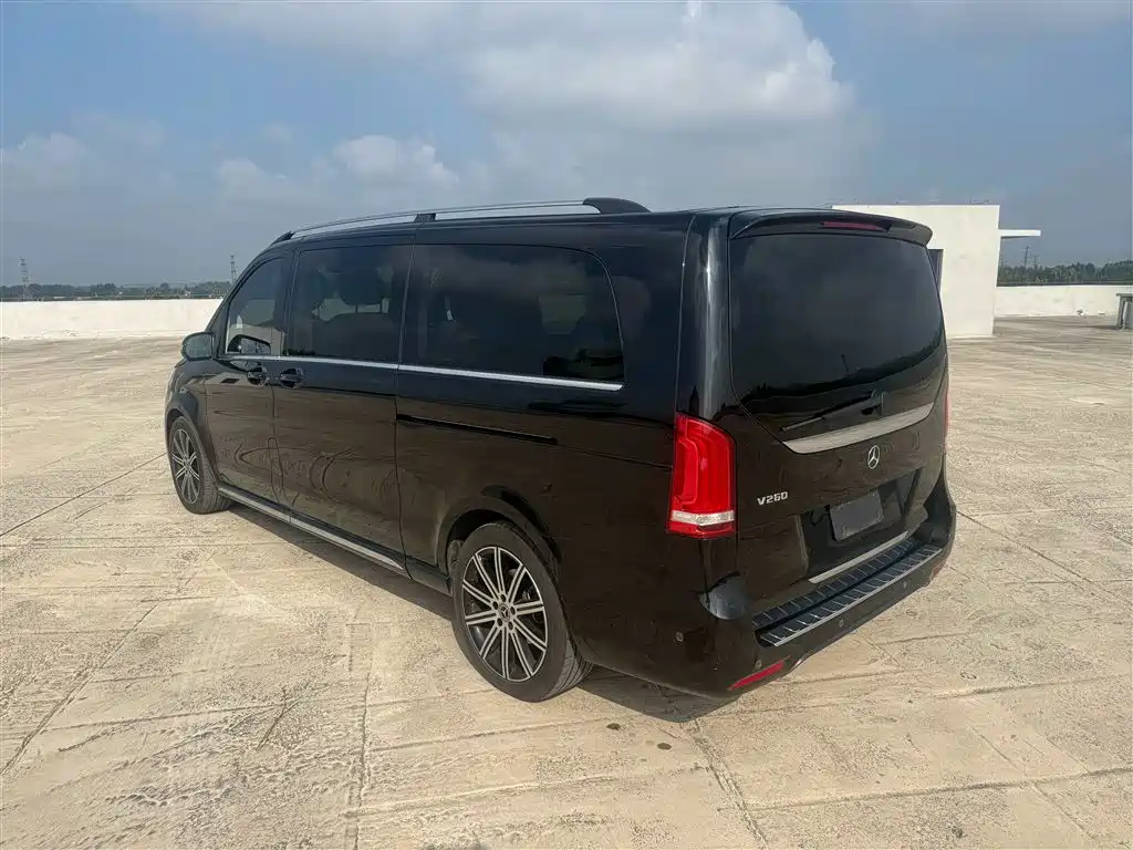 Mercedes-Benz V-Class — миниатюра 9