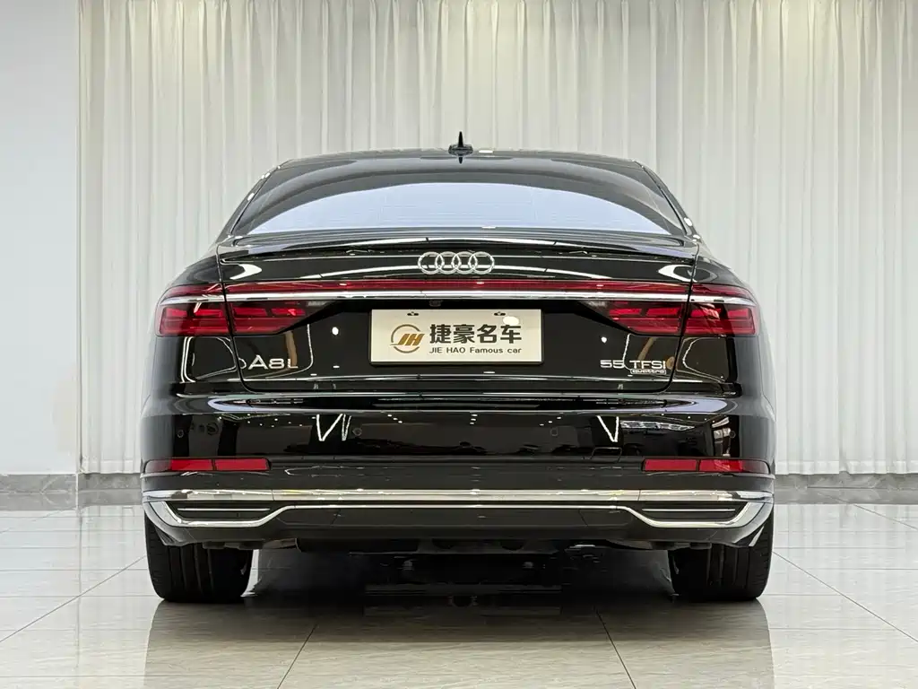 Audi A8 — миниатюра 16