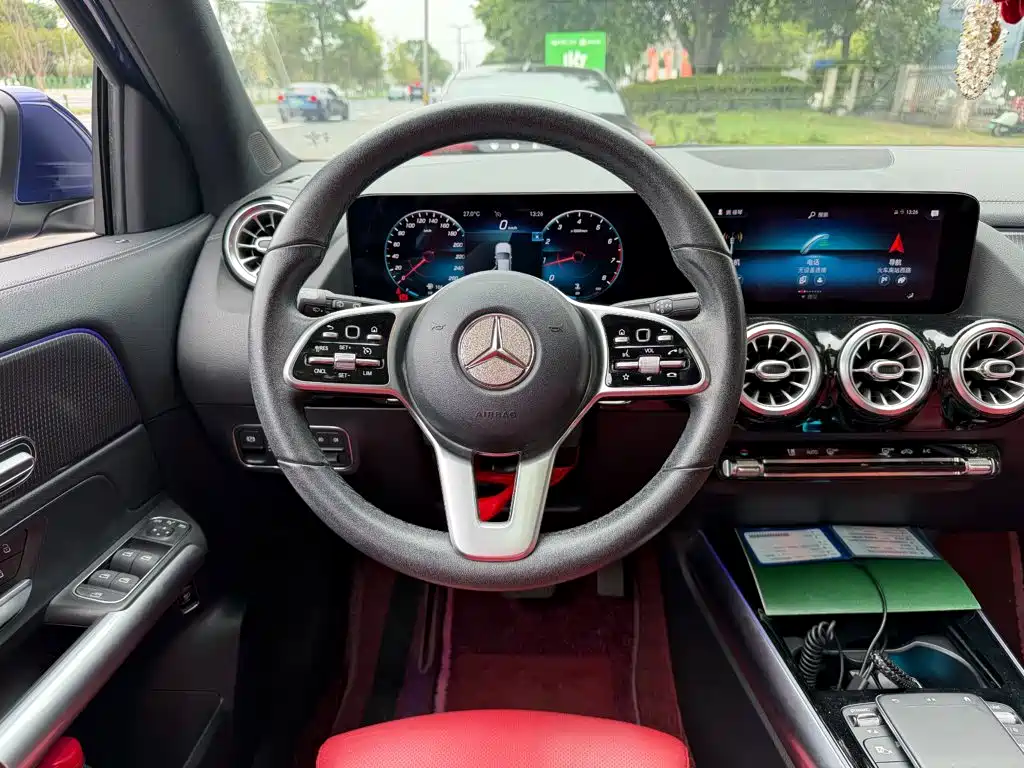 Mercedes-Benz GLA — миниатюра 14