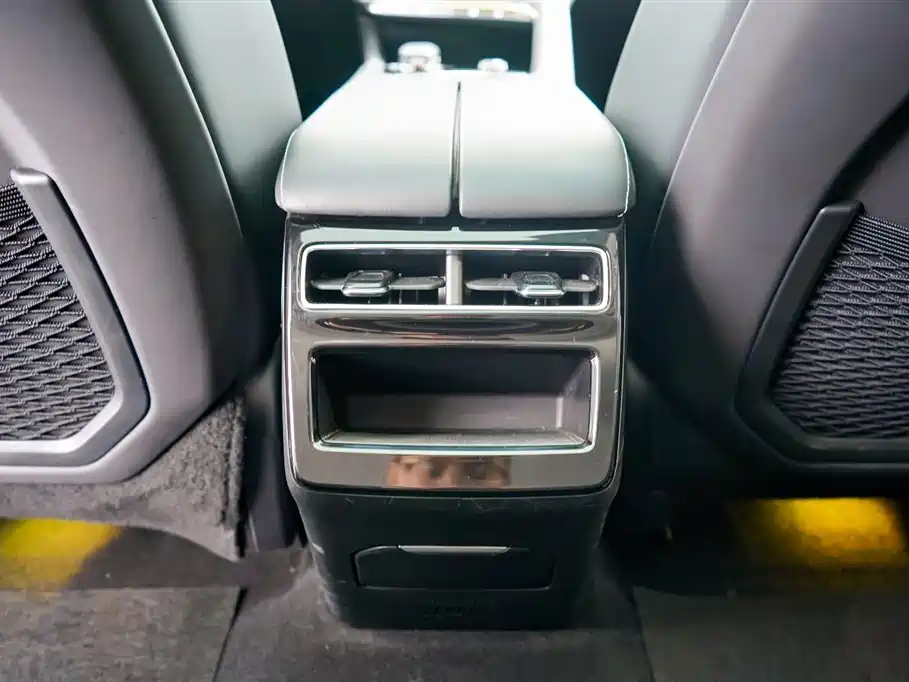 ZEEKR EXTREME KRYPTON 001