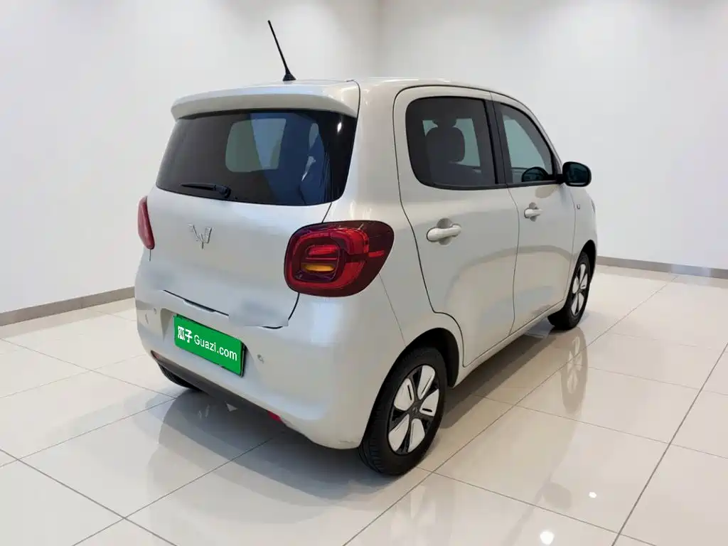 Wuling MINIEV — миниатюра 4