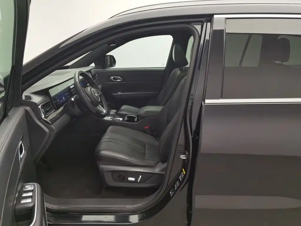 Li Auto Li ONE — миниатюра 10