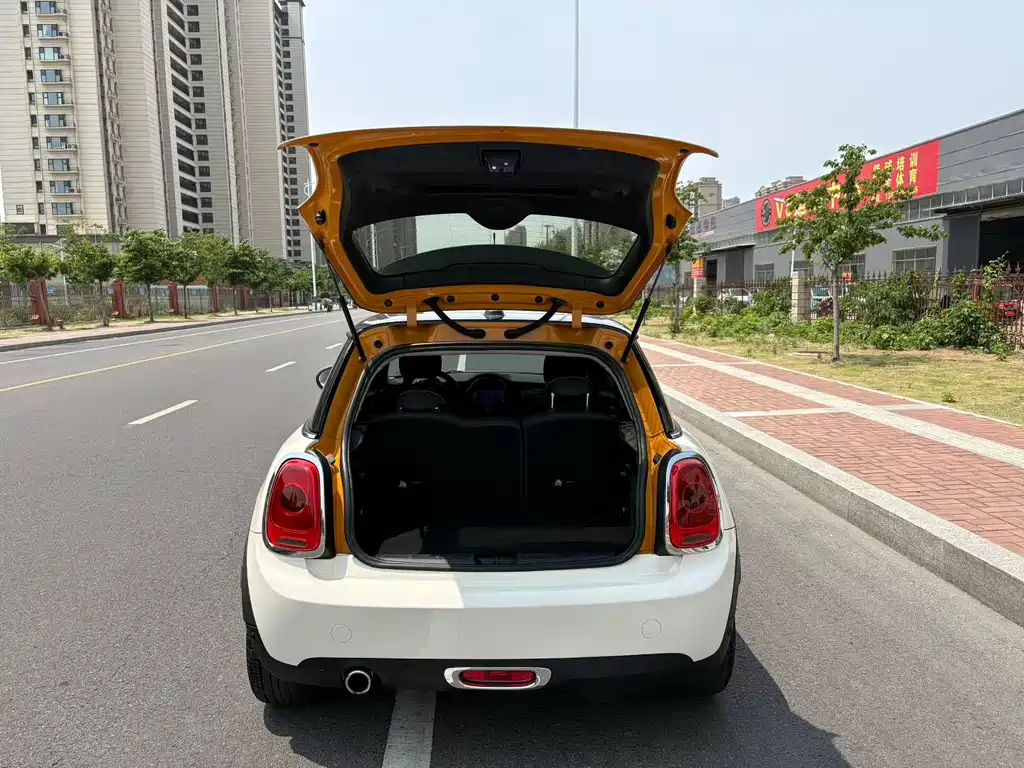 MINI Mini — миниатюра 6