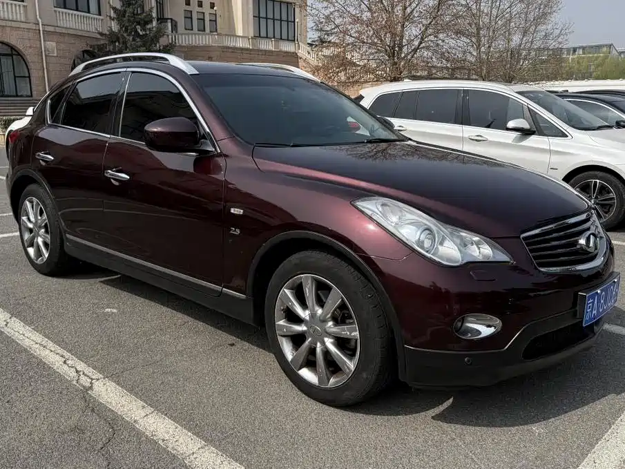 Infiniti QX50 (Import) — миниатюра 8