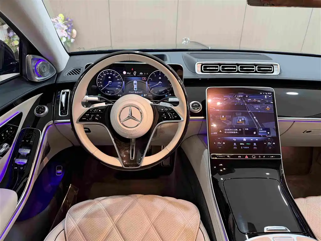 Mercedes-Benz S-Class — миниатюра 13