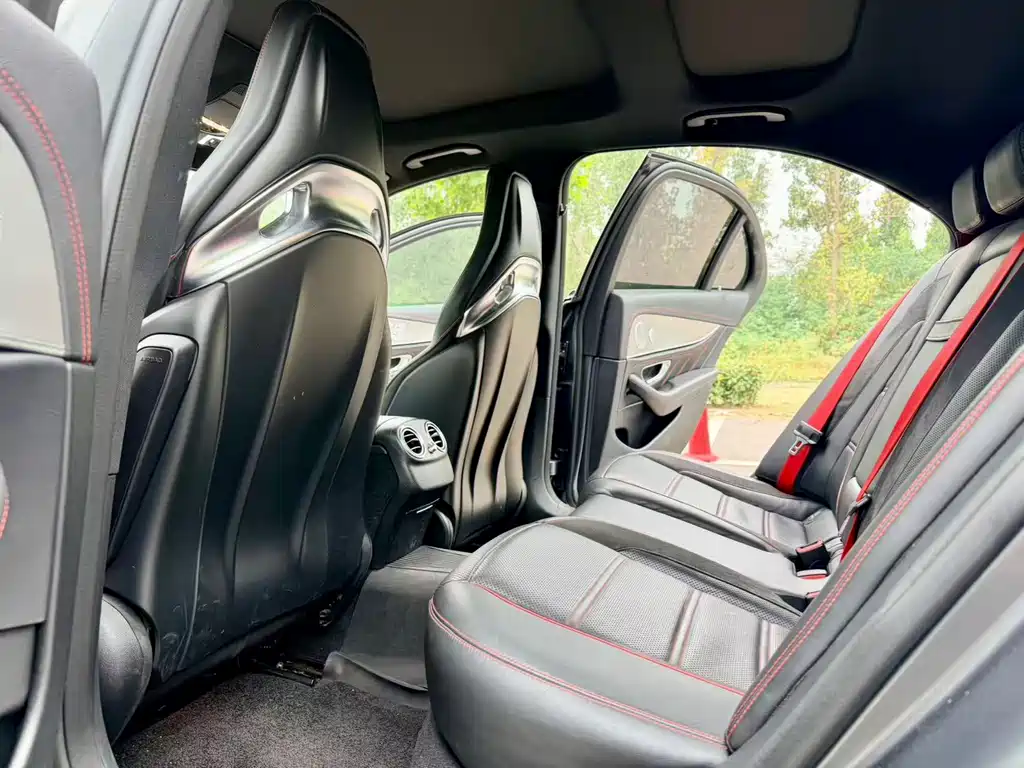 Mercedes-Benz E-Class AMG — миниатюра 7