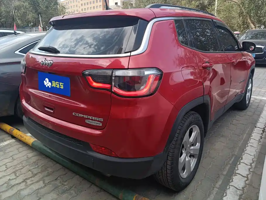 Jeep Compass — миниатюра 3