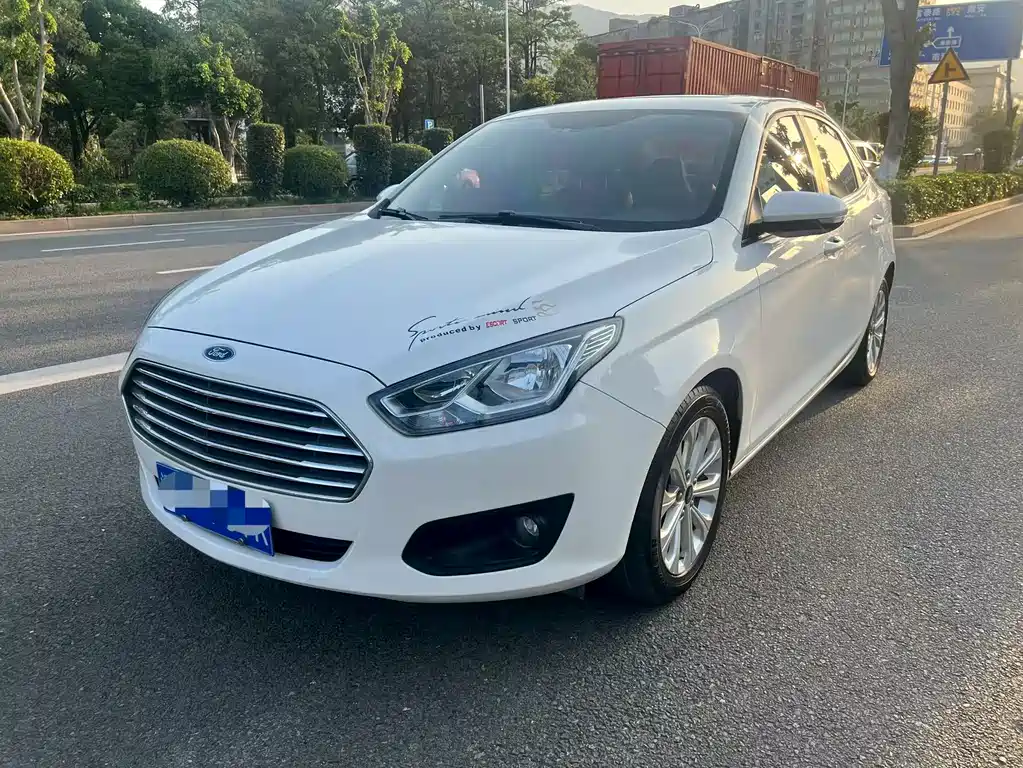 Ford Escort 2017
