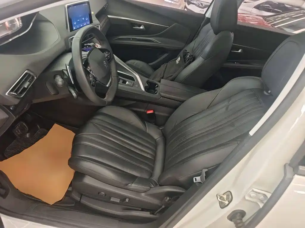 Peugeot 5008 — миниатюра 11