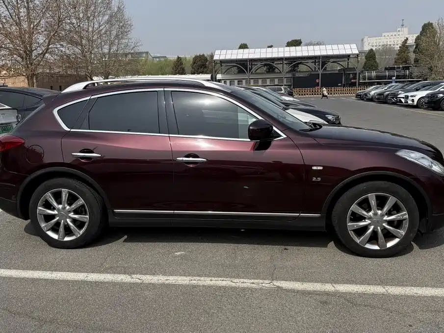 Infiniti QX50 (Import) — миниатюра 2