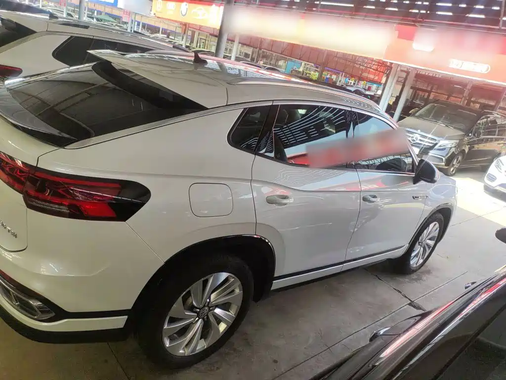 Volkswagen X — миниатюра 7
