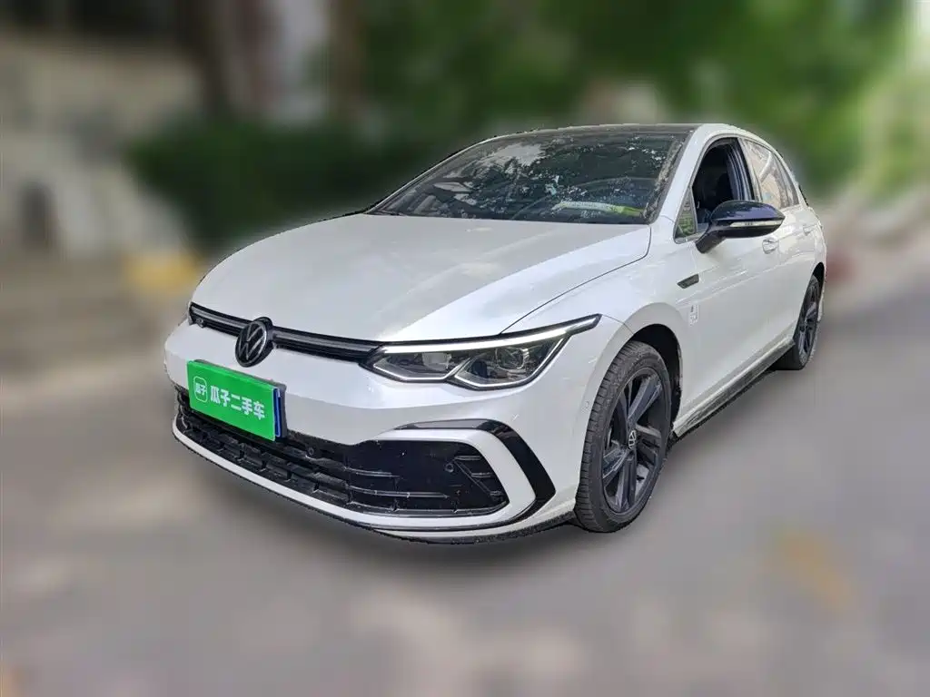 Volkswagen Golf 2023