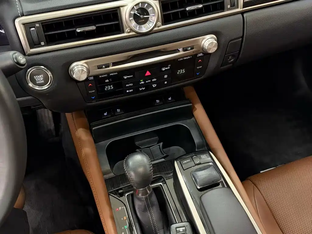 Lexus GS — миниатюра 6