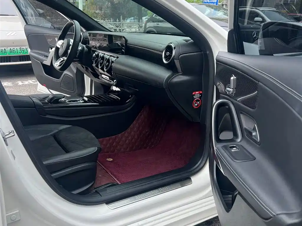 Mercedes-Benz A-Class — миниатюра 13