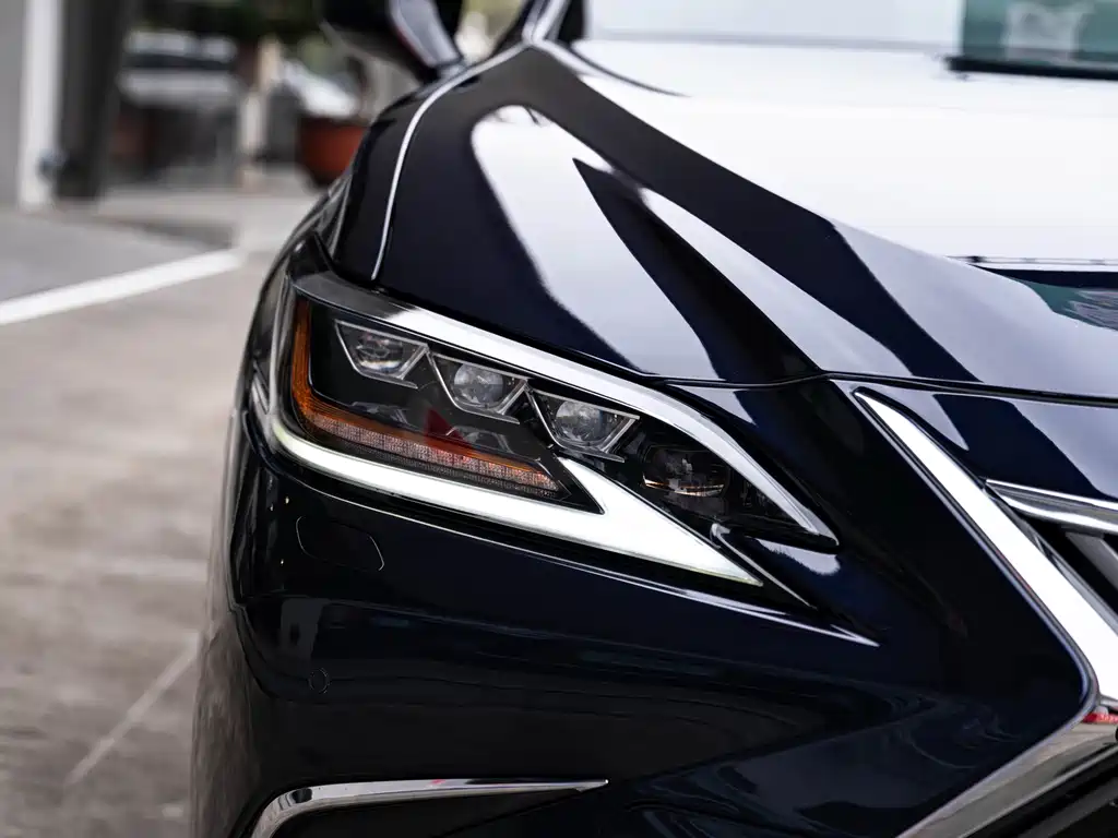 Lexus ES — миниатюра 6