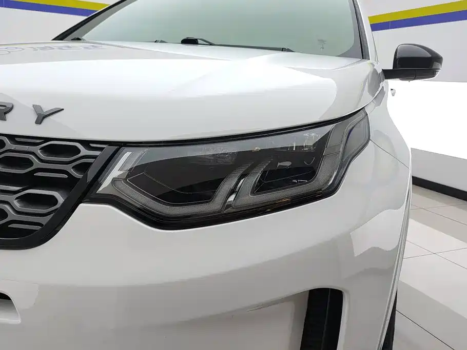 Land Rover Discovery Sport — миниатюра 5