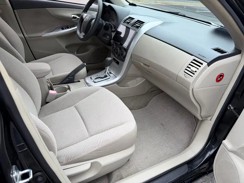 Toyota Corolla — миниатюра 13