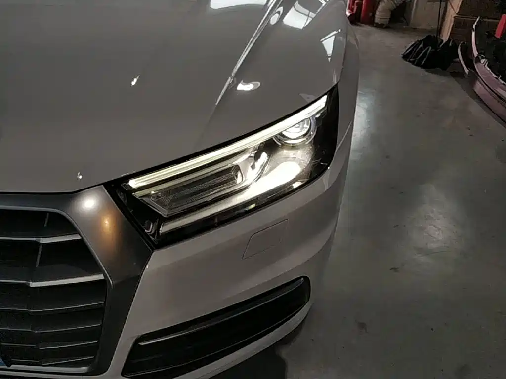 Audi Q5L — миниатюра 24