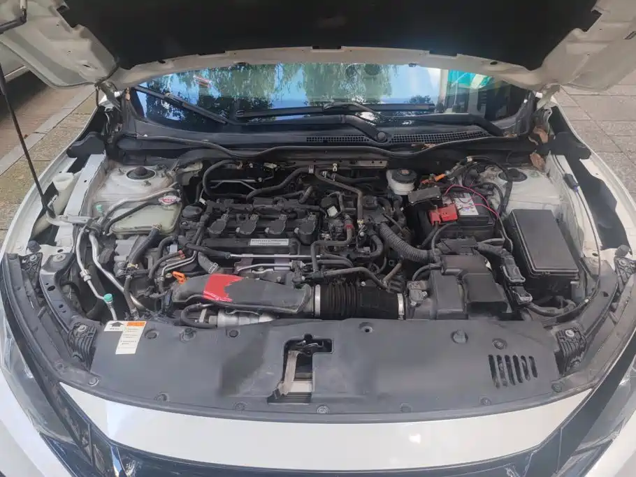 Honda Civic — миниатюра 10